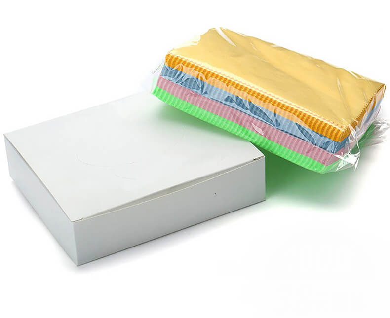 Red wine cup cleaning cloth