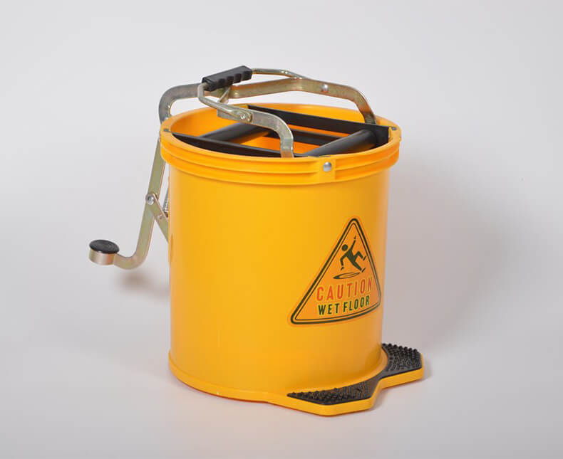16L mop wringer bucket with castors